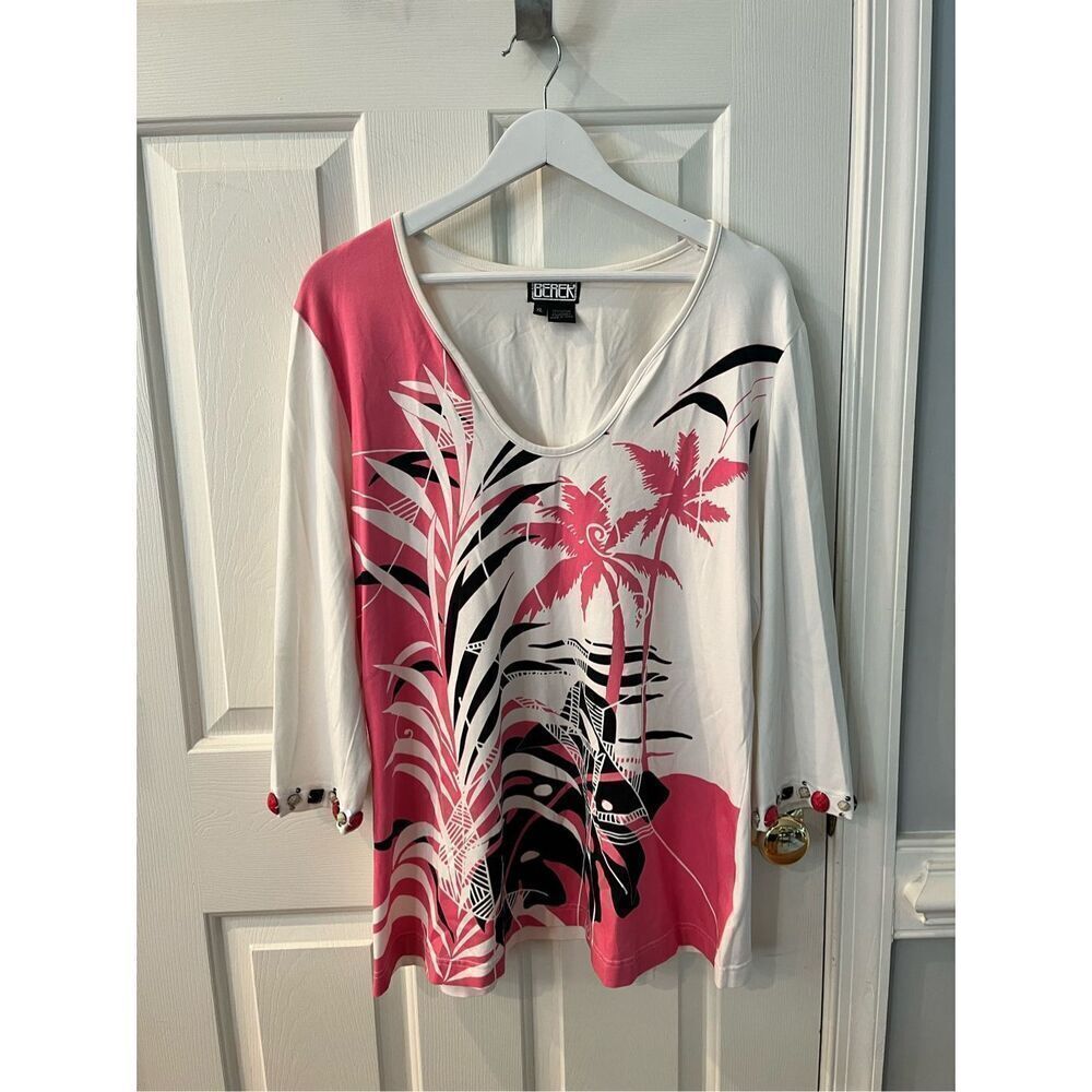 Berek 2 White Pink Black Palm Tree Scoop Neck Jewel Trimmed Long Sleeve T-Shirt